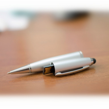 Ручка-стилус, флешка на 64 Гб металлическая поворотная